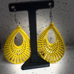 Paparazzi Vibrant Yellow Teardrop Earrings